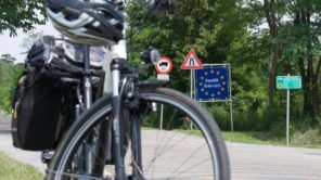 Die Fahrradtour führt über den Grenzübergang St. Margarethen von Österreich nach Ungarn