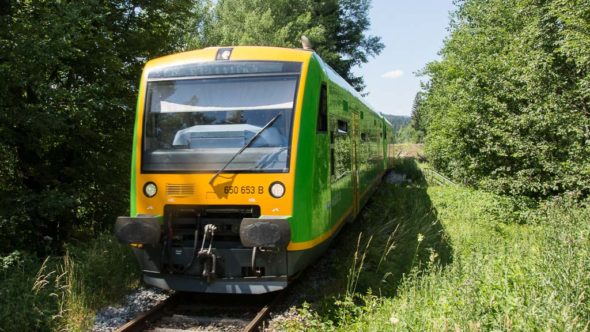 Bahnwandern mit der Waldbahn im Nationalpark Bayerischer Wald